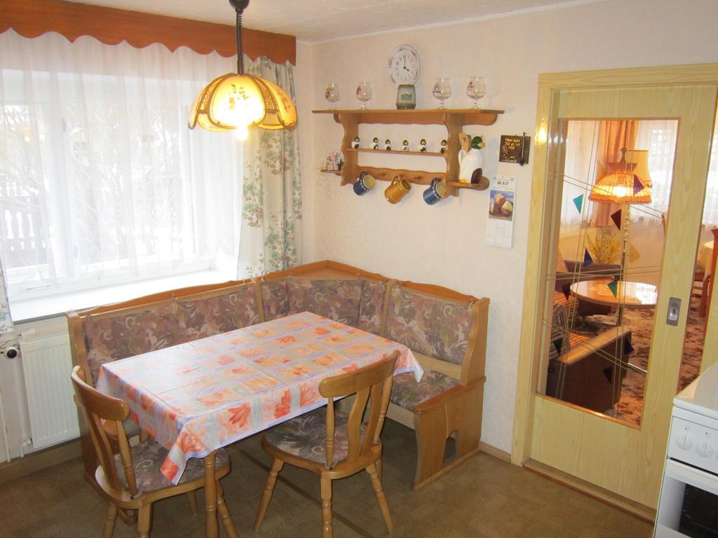 Apartamento Haus Am Bach Arnsfeld Habitación foto